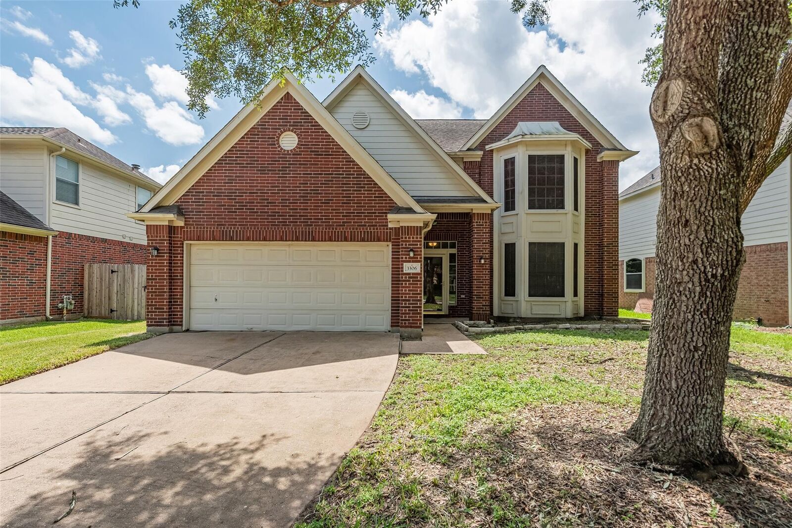 Property Photo: 3306 Autumn Forest Drive TX 77584