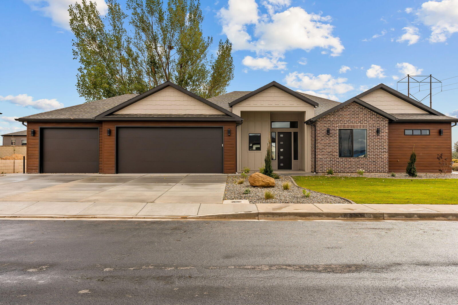 Property Photo:  4699 W 200 N  UT 84720 