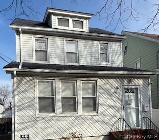 Property Photo:  