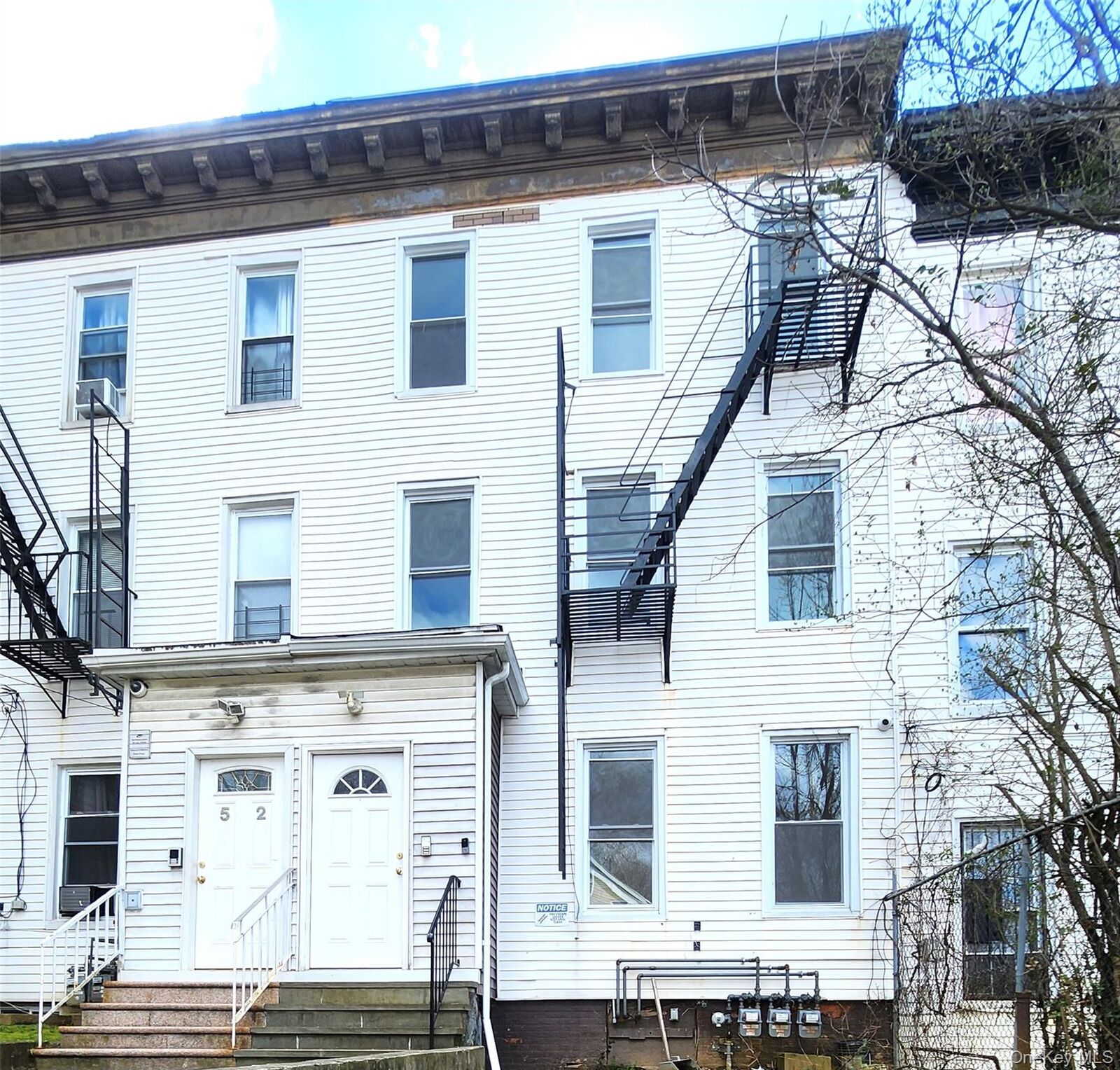 Property Photo:  54 Herriot Street  NY 10701 