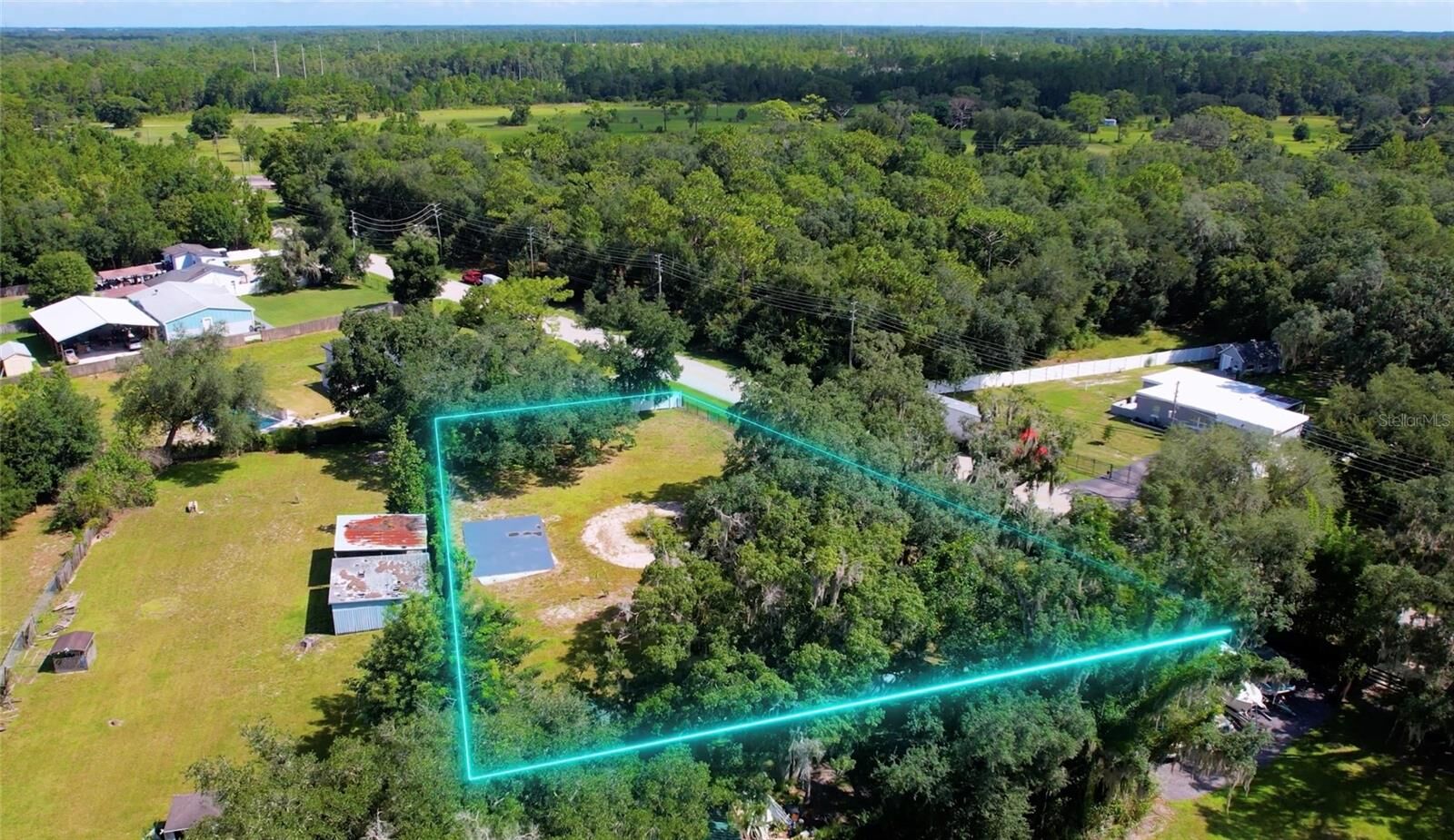 Property Photo: 1550 S Tanner Road FL 32833