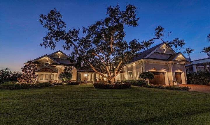 Property Photo:  1744 Santa Barbara Drive  FL 34698 