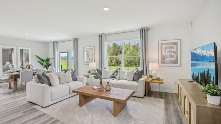 Property Photo:  13401 Castle Peak Circle  FL 33525 