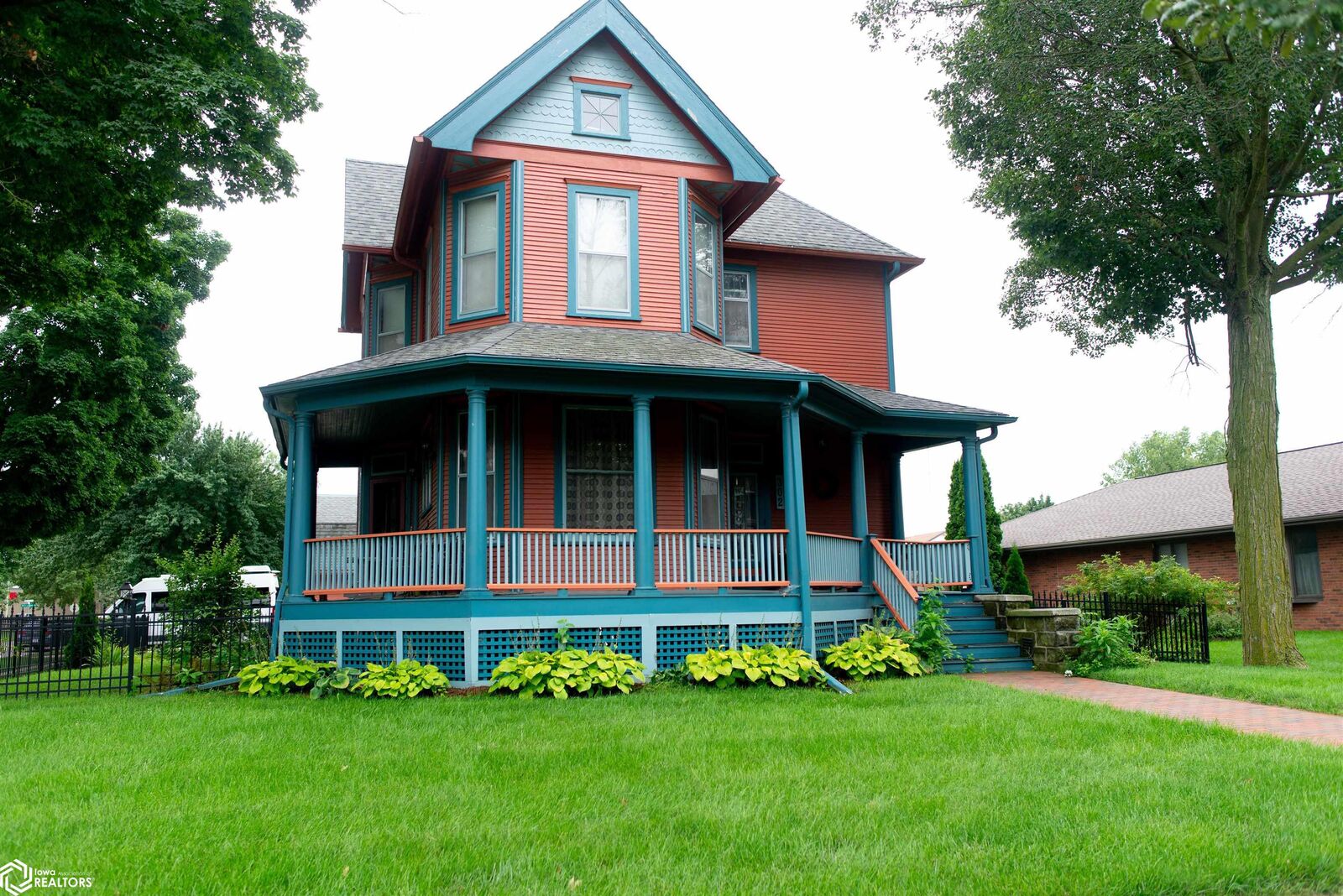 Property Photo: 302 SW Jackson Street IA 50849