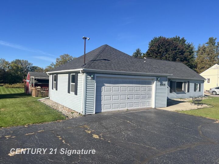Property Photo:  5935 Midland Road  MI 48623 