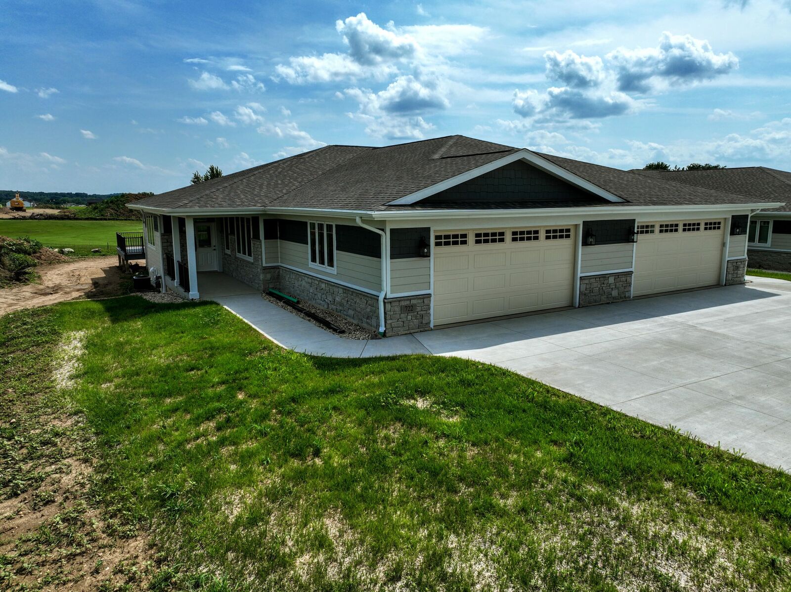 Property Photo: 730 E Reinel St WI 53549