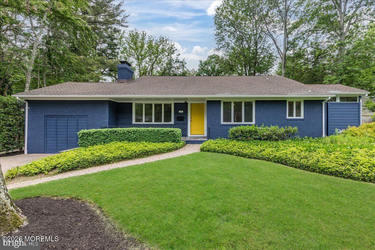 Property Photo: 59 Longview Drive NJ 08540