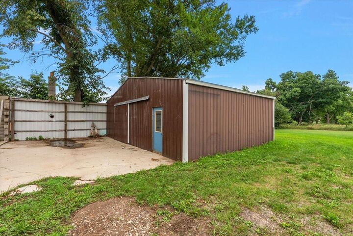 Property Photo: 750 116th Avenue MI 49070
