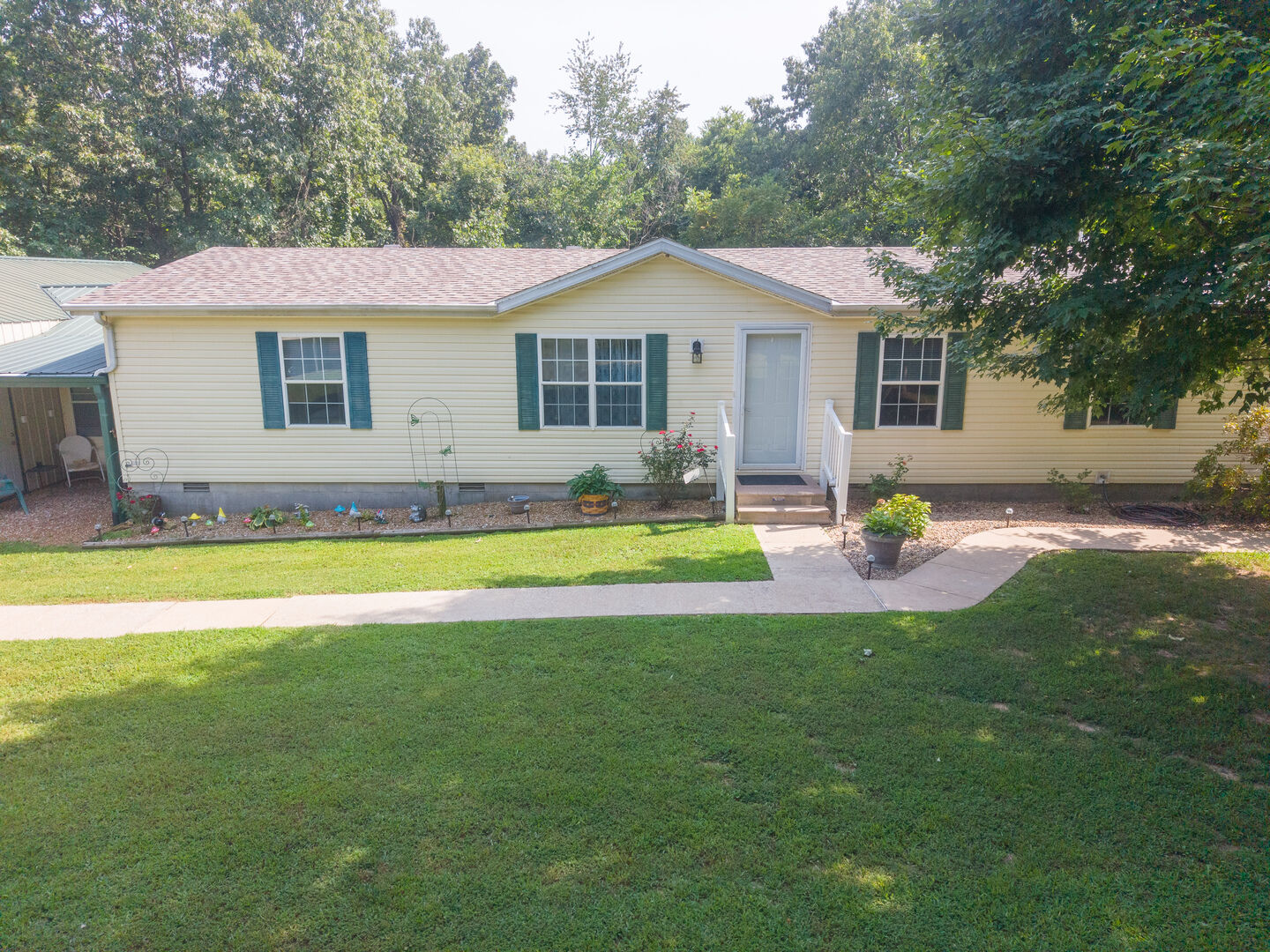 Property Photo:  572 Gerrish Road  IL 62875 