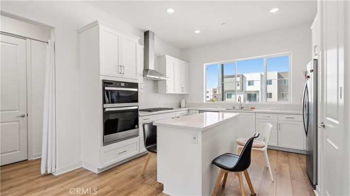 Property Photo: 145 Culture CA 92618