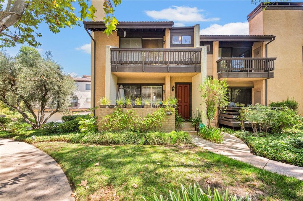 Property Photo:  21900 Marylee Street 288  CA 91367 