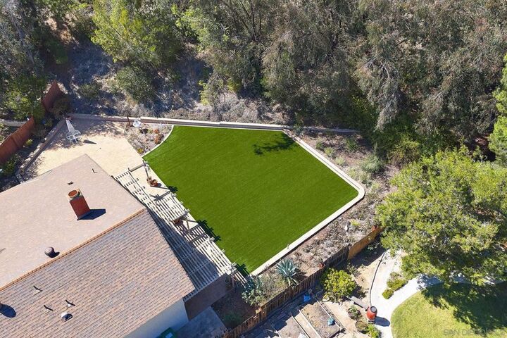 Property Photo: 10266 Vista Valle Ct. CA 92131