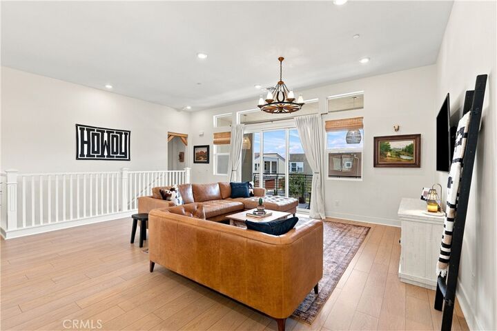 Property Photo:  27628 Exploration  CA 91381 