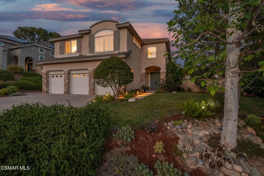 Property Photo:  850 Ellesmere Way  CA 91377 