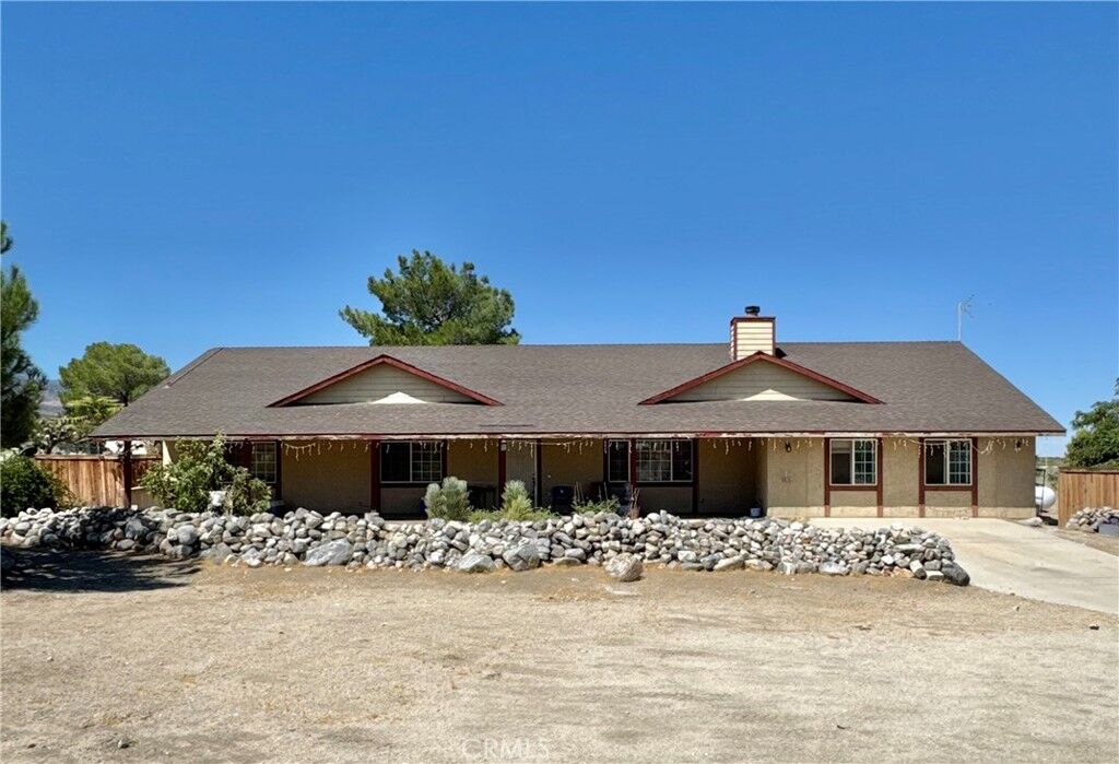 Property Photo: 11522 Pinon Hills CA 92372