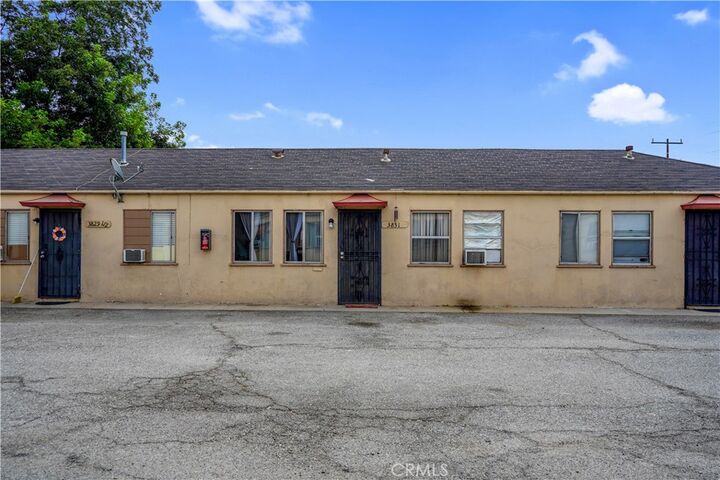 Property Photo:  3823 Walnut  CA 90201 