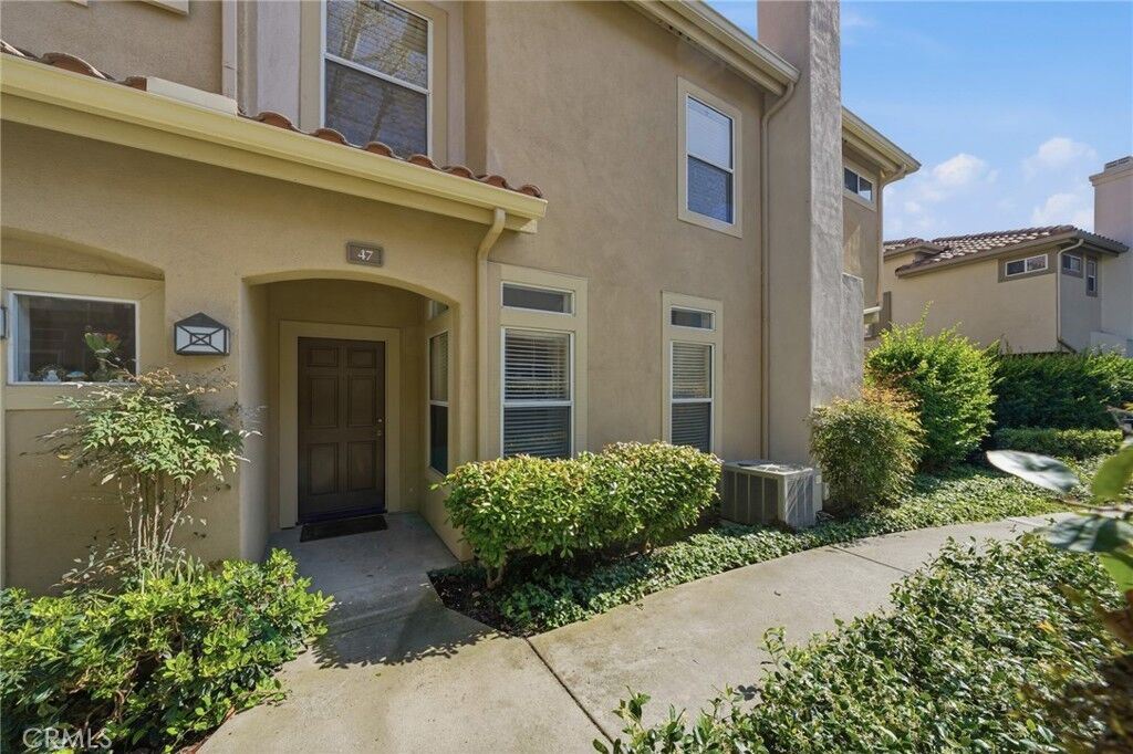 Property Photo:  47 Via Madera  CA 92688 