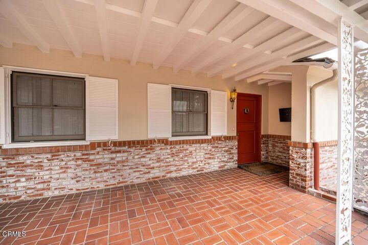 Property Photo: 568 Los Arboles Lane CA 91108