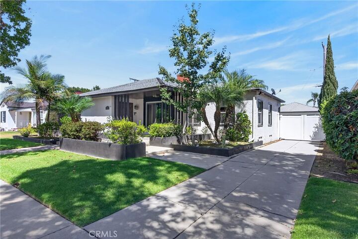 Property Photo:  3934 N Marshall Way N  CA 90807 