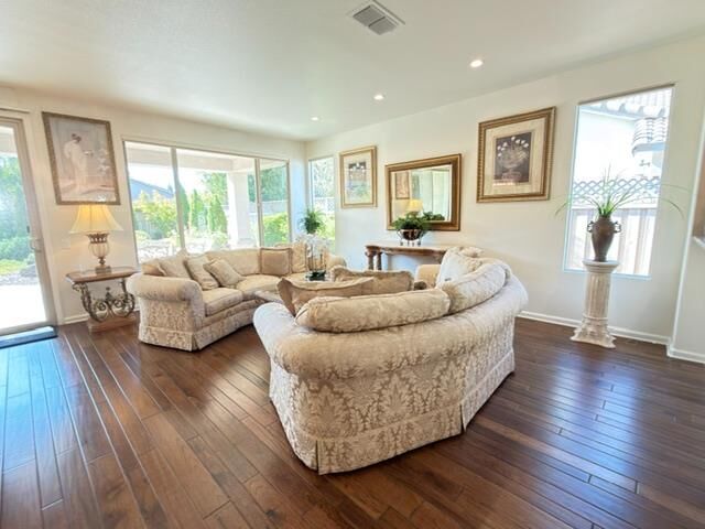 Property Photo:  1140 Sun Flare Court  CA 95648 