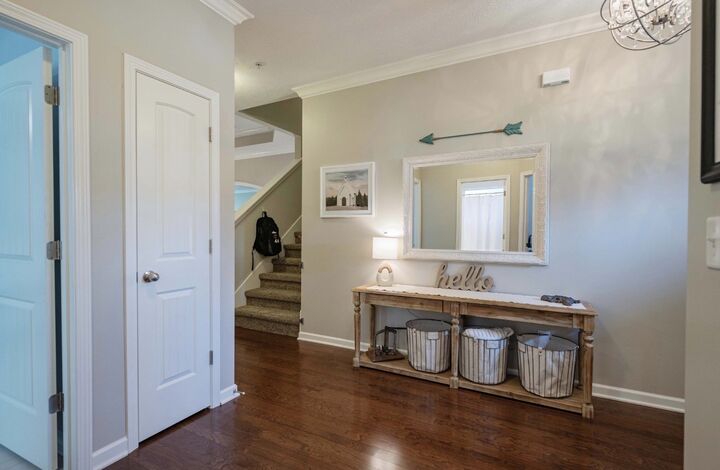 Property Photo: 813 Silverhill Dr TN 37129