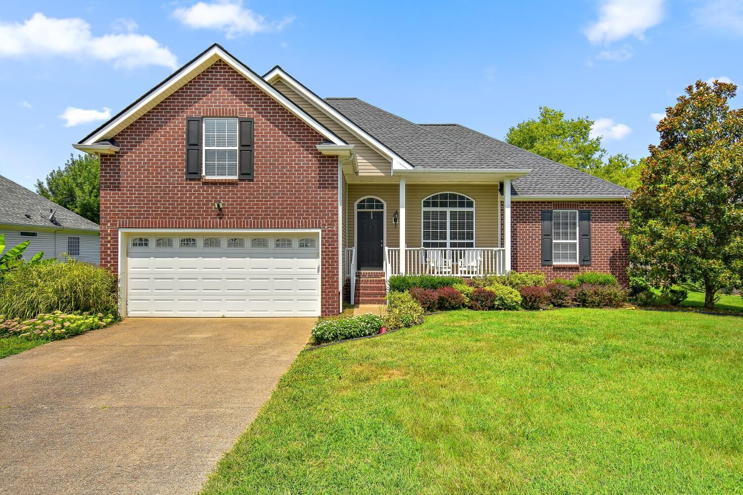 Property Photo: 346 Remington Ave TN 37066