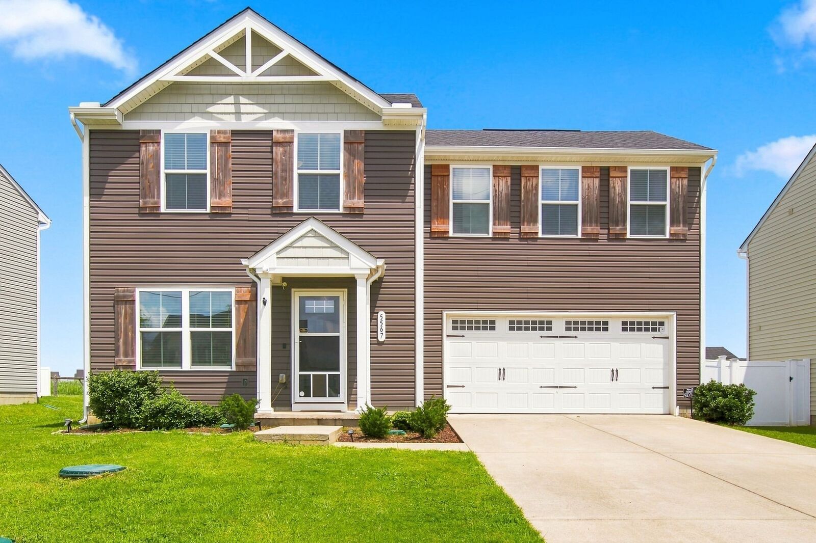 Property Photo: 5567 Compass Way TN 37037