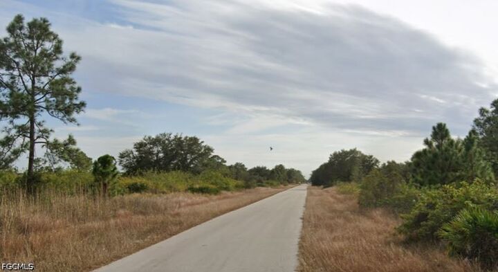 Property Photo: 1110 Fitch Avenue FL 33972