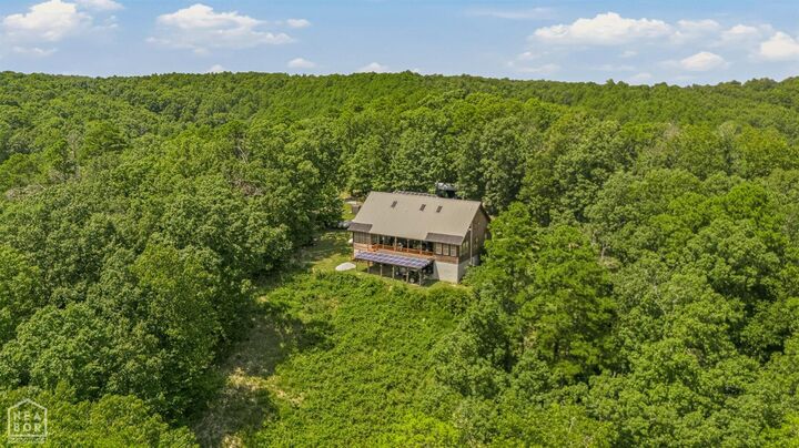 Property Photo:  1352 Endless Road  AR 72639 