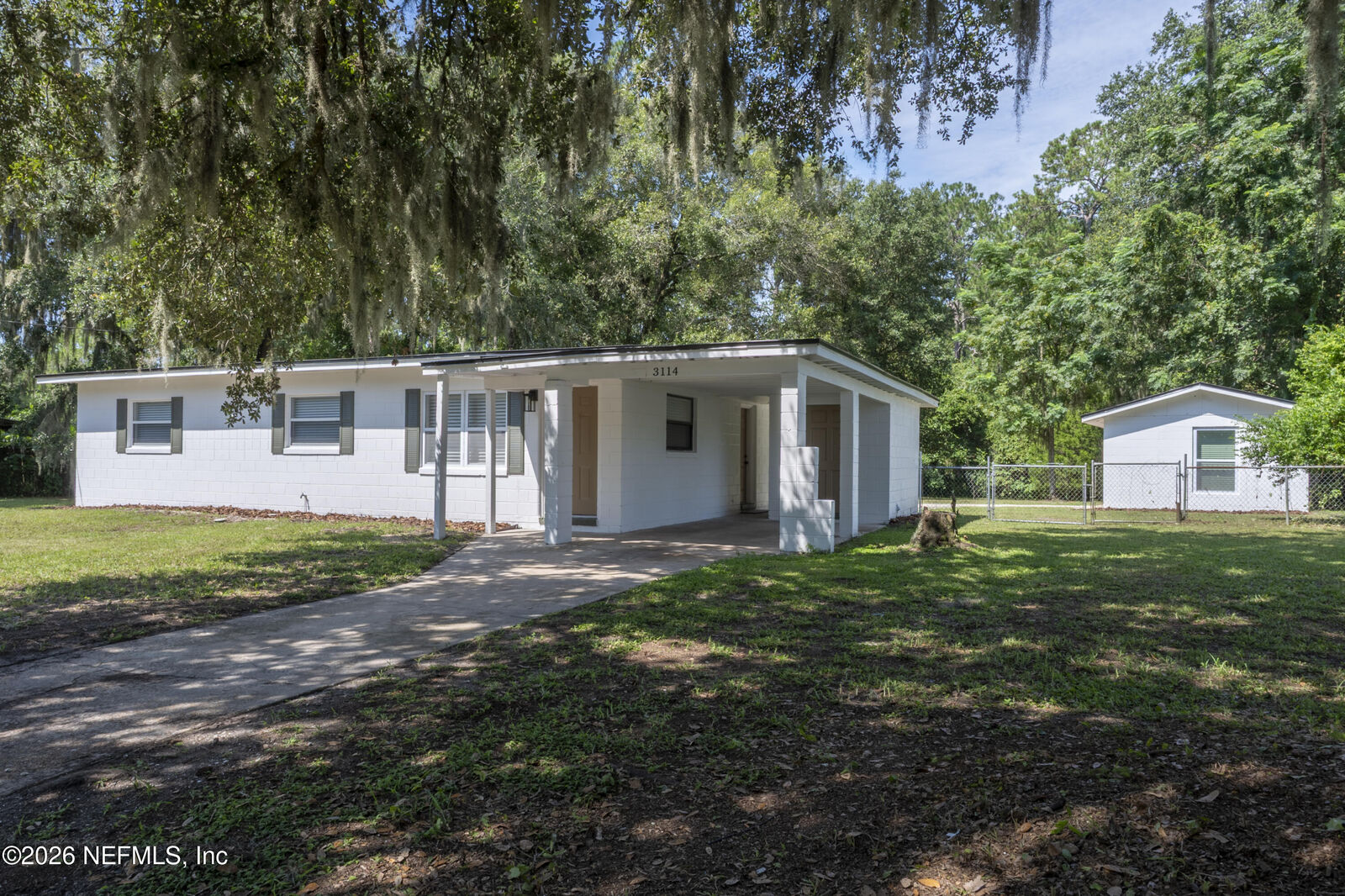 Property Photo: 3114 Peach Drive FL 32246