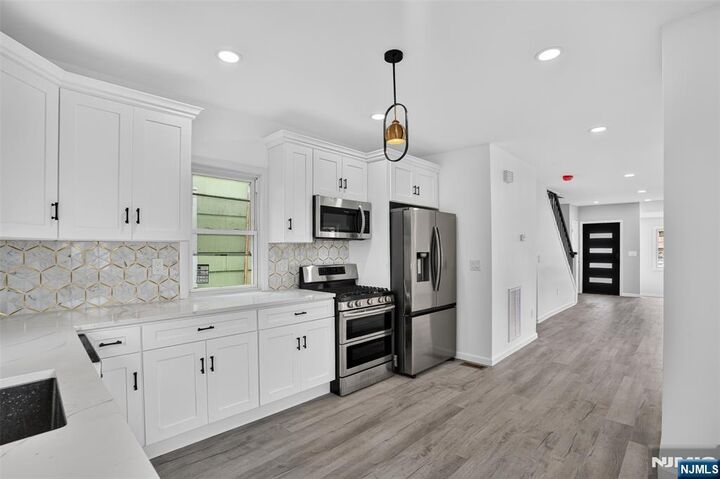 Property Photo:  33 Race Street  NJ 07003 