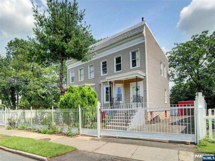 Property Photo: 22 Kensington Place NJ 07017
