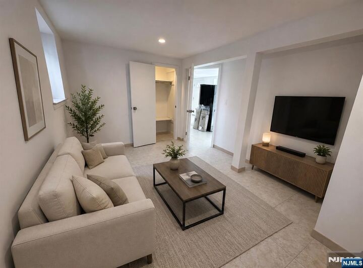 Property Photo:  219 Cliff Street G  NJ 07010 