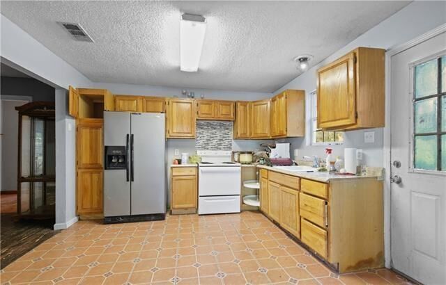 Property Photo: 25567 W Sycamore Street LA 70445