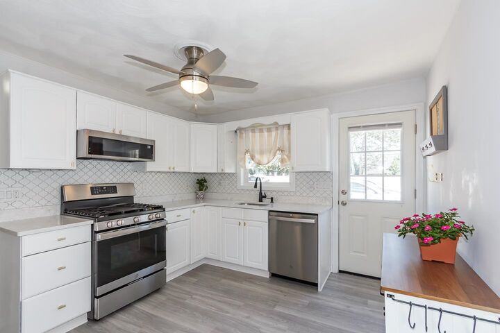 Property Photo: 212 Ocean Boulevard NH 03874