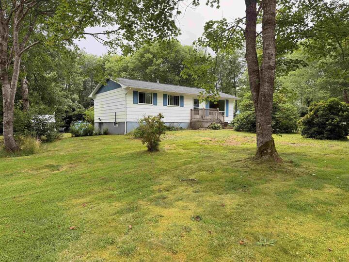 Property Photo: 388 Highway 334 NS B0W 1B0