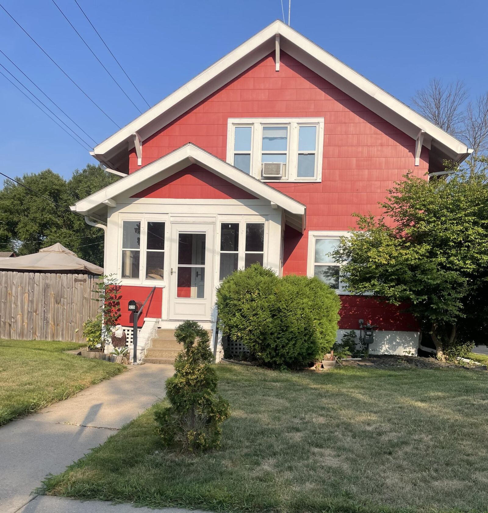 Property Photo: 519 Buchanan Street MN 55066