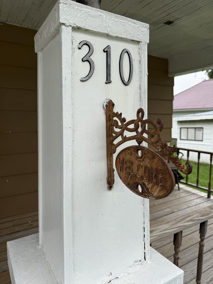 Property Photo: 310 E Beech Street MO 63437