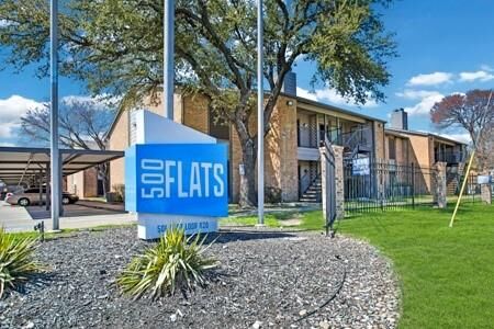 Property Photo:  500 E Loop 820 606  TX 76112 