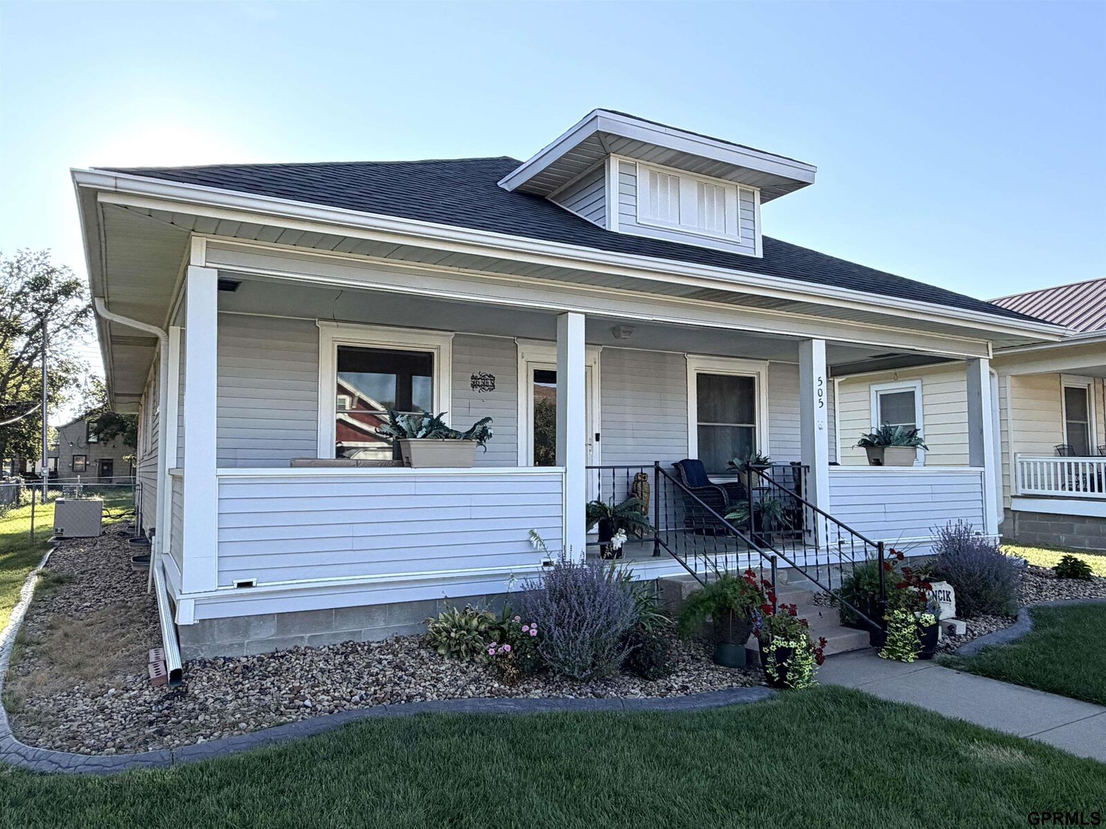 Property Photo:  505 5th Street  NE 68340 