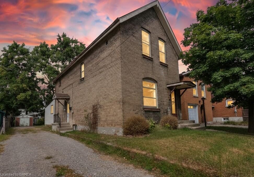 Property Photo:  150 Elgin Street Lower  ON N3S 5A5 