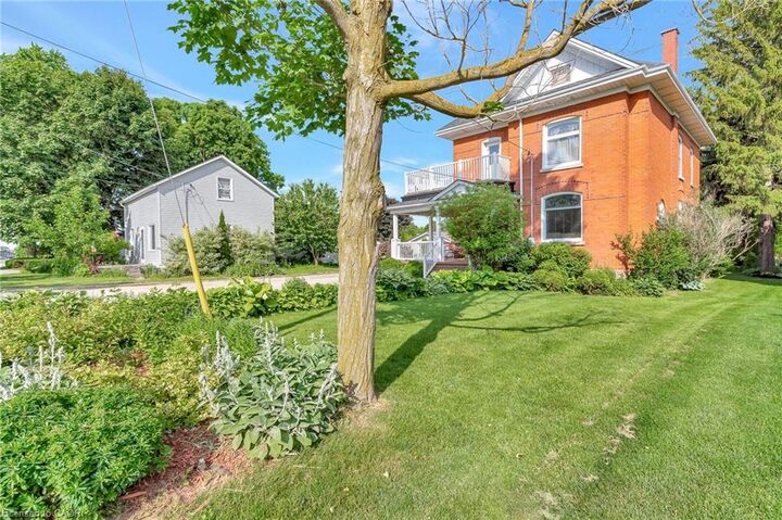 Property Photo: 199 Ellen Street ON N0G 1B0