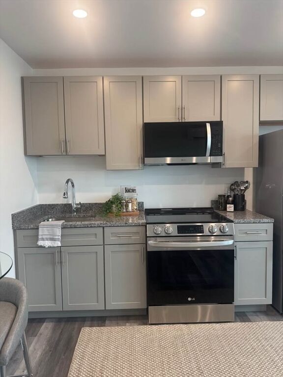 Property Photo:  585 Essex Street 617  MA 01902 