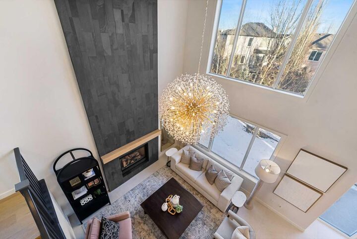 Property Photo: 125 Discovery Place SW AB T3H 4N5