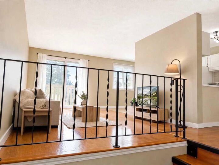 Property Photo:  5 Acadia Road W 35  AB T1K 4C1 