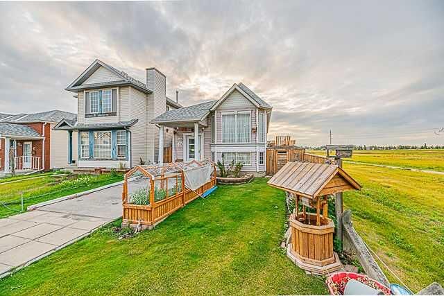 Property Photo: 55 San Diego Manor NE AB T1Y 7B6