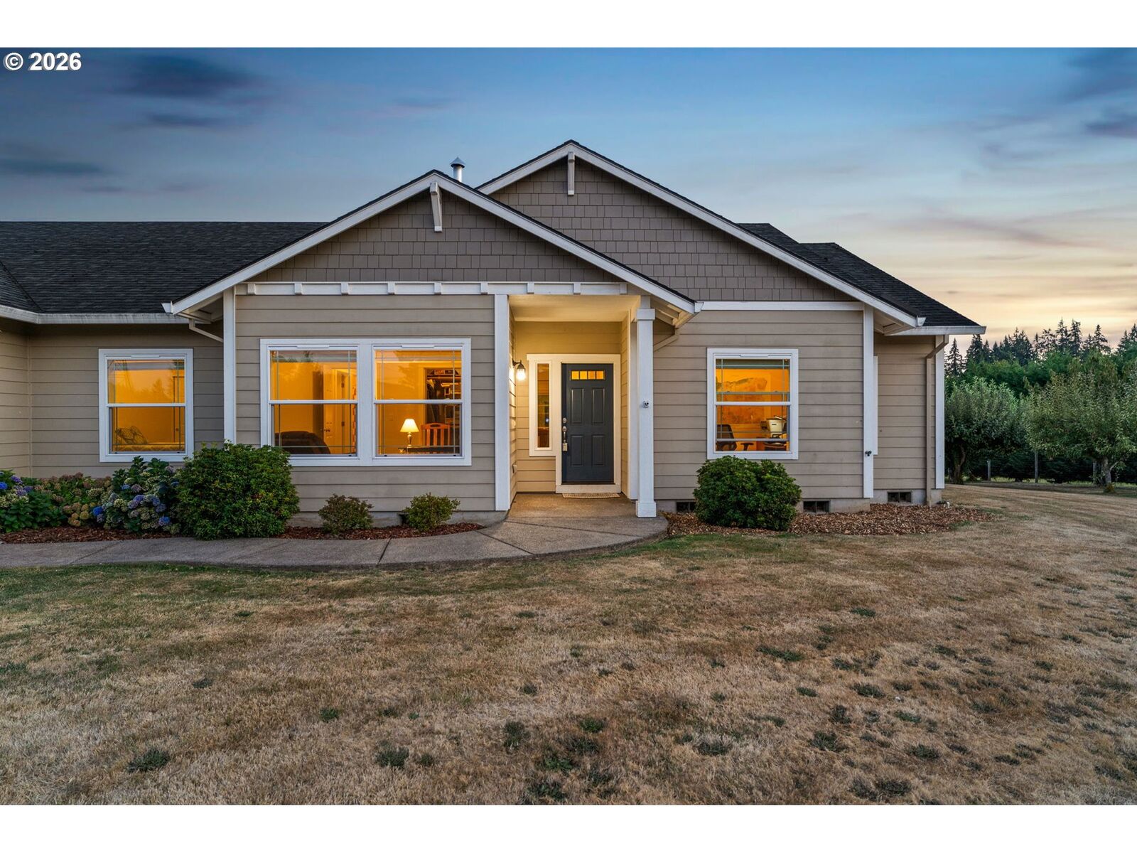 Property Photo:  3911 NE 199th St  WA 98642 