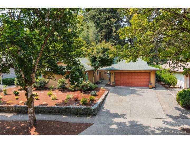 Property Photo:  7095 SW Tierra Del Mar Dr  OR 97007 