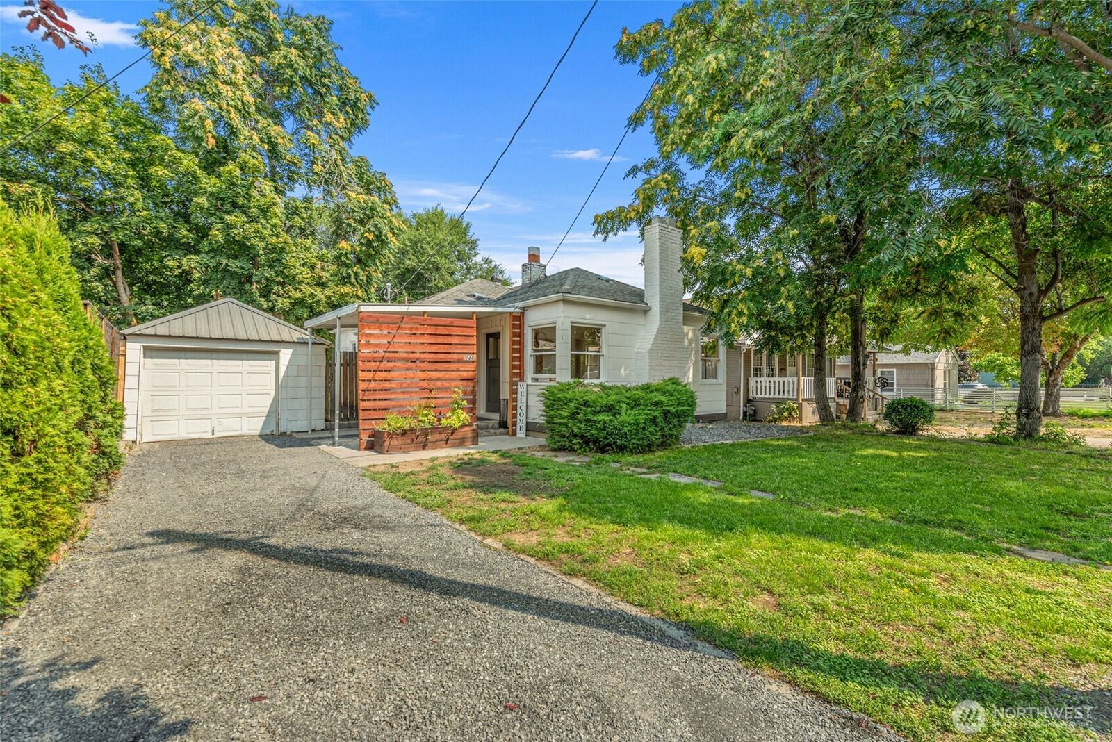Property Photo:  938  Washington St.  WA 98801 