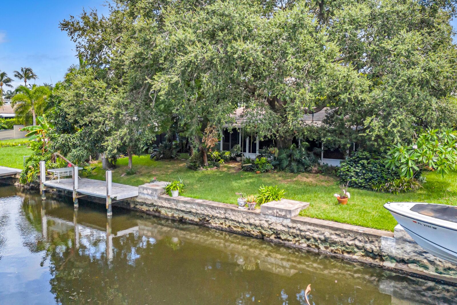 Property Photo:  1200 Orange Isle  FL 33315 